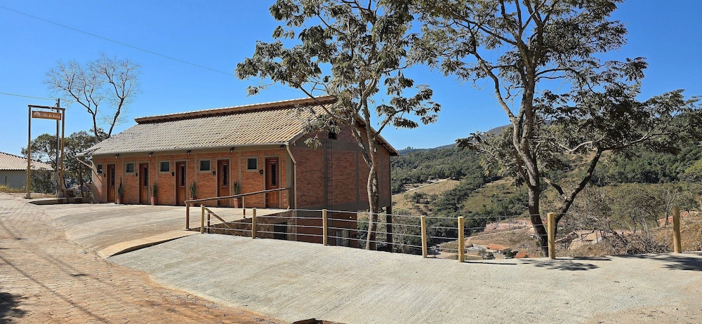 Villa da Serra 750m do centrinho