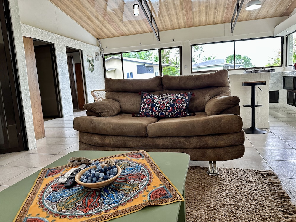 Almendros Eco-Villas
