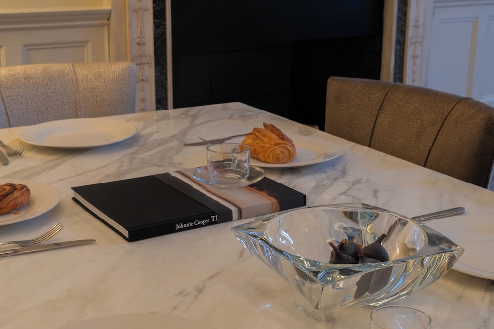 The Egerton - Serviced Apartments