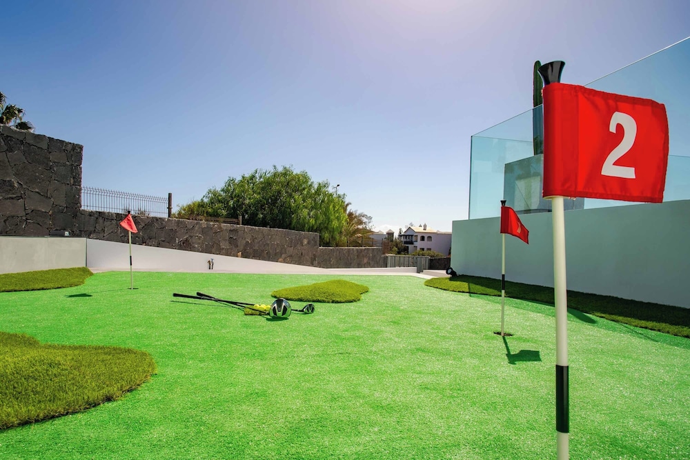 Villa Infinity