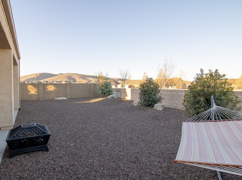 Cozy Granville Retreat W/ Modern Amenities 3 Bedroom Home