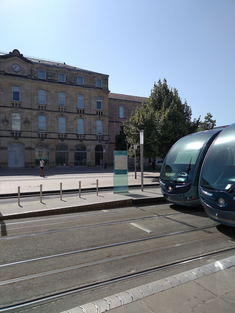 Blue Lodge in Bordeaux
