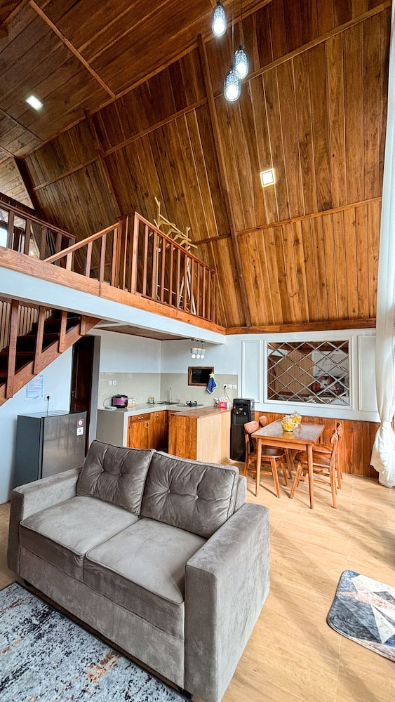 Hayasa Cabin Villa