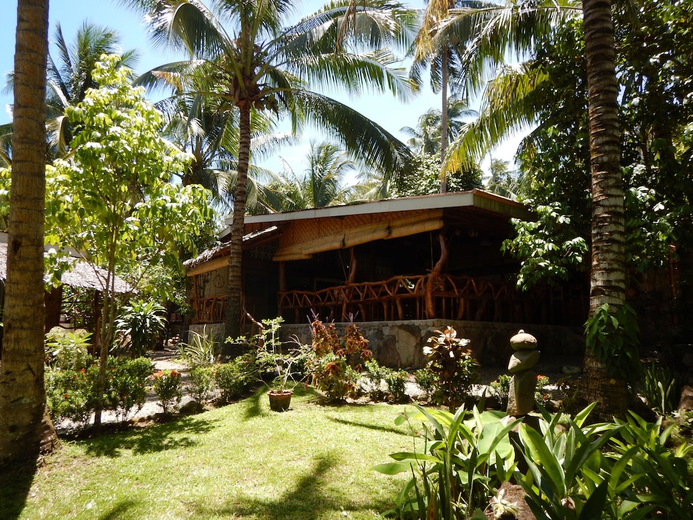 Camiguin Volcan Beach Eco Retreat & Dive Resort