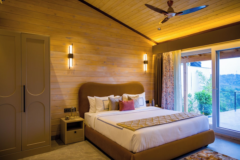 Elivaas Esh Cottage Willow | Hillside 1-room With Lush Garden, Common Pool Location