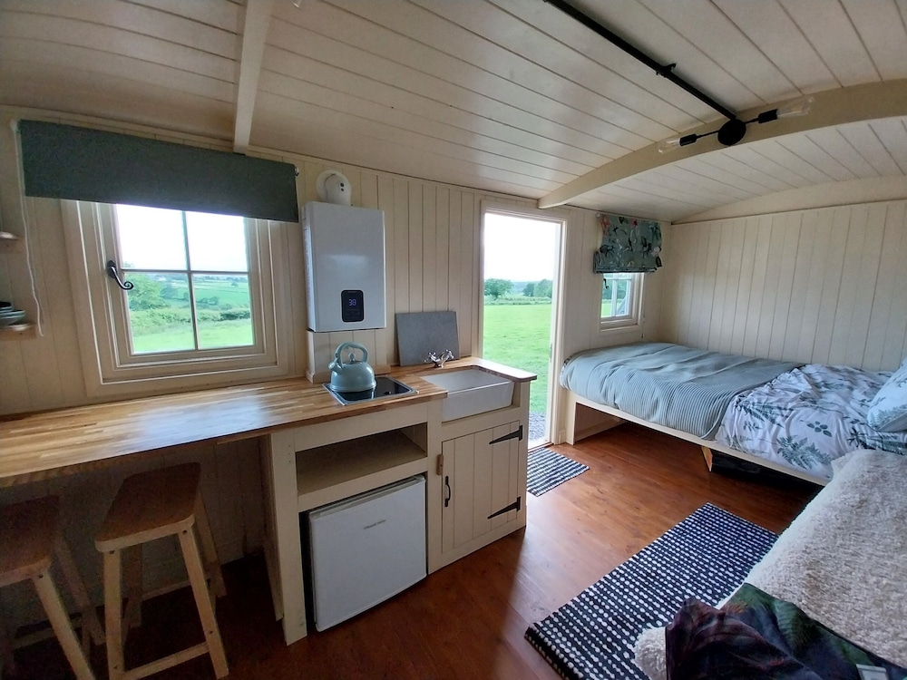 The Musterer's Hut, Outdoor Bath & Valley View view 4
