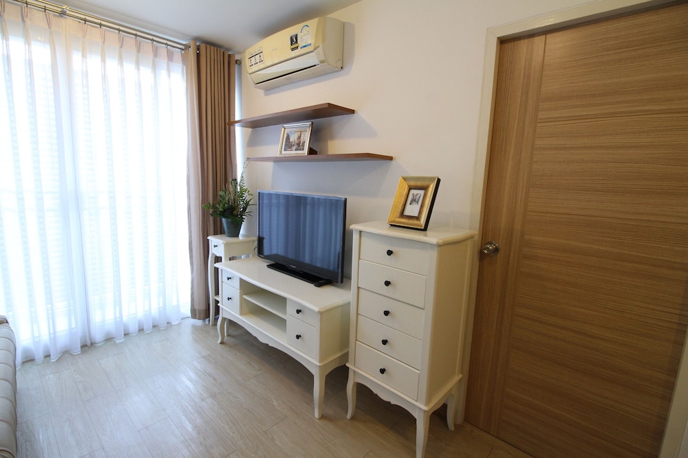 The Town Condo