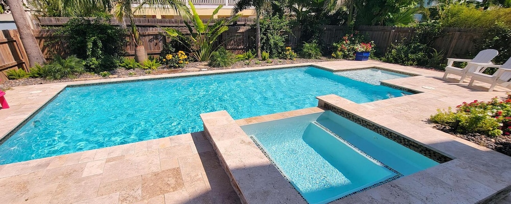 Tranquil Turquoise Retreat