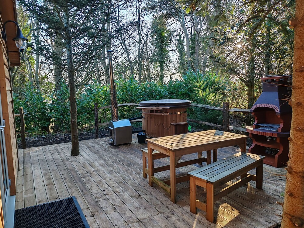 Hayne Barn Estate - Private Estate : 6 Eco Lodges - 1 Studio