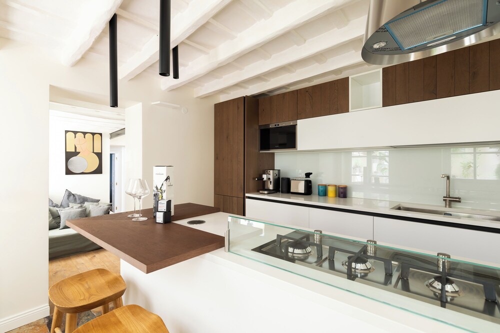 Via Giulia Apartments