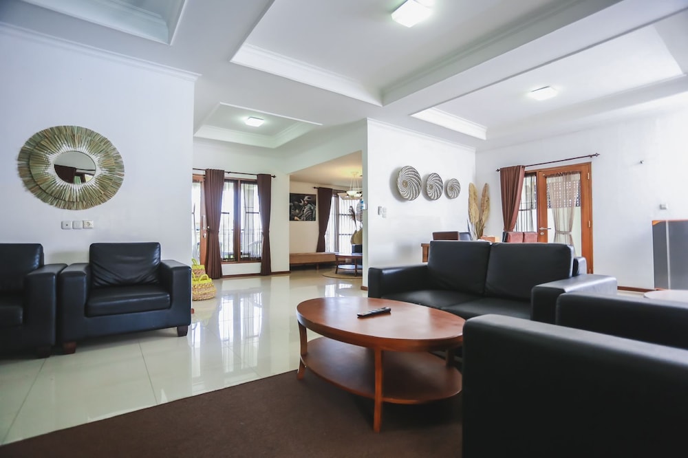 Kuldesak Villas