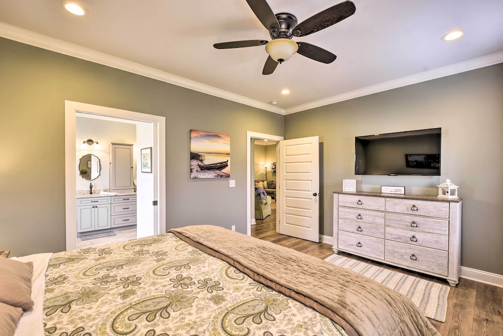Newly Built Arab Abode Near Guntersville Lake view 3