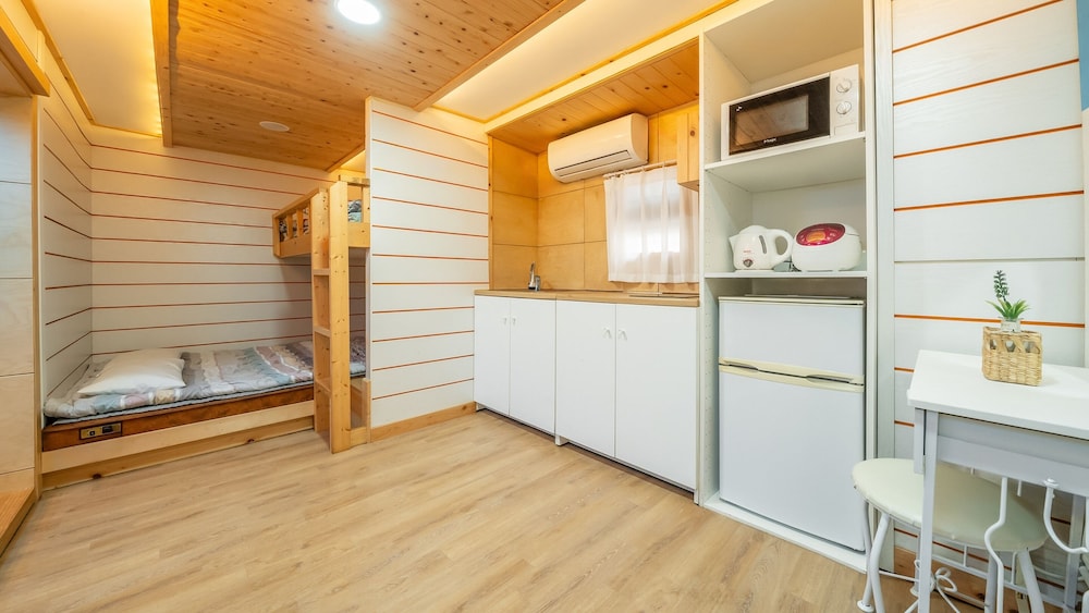 Chuncheon Free People's Caravan Pension