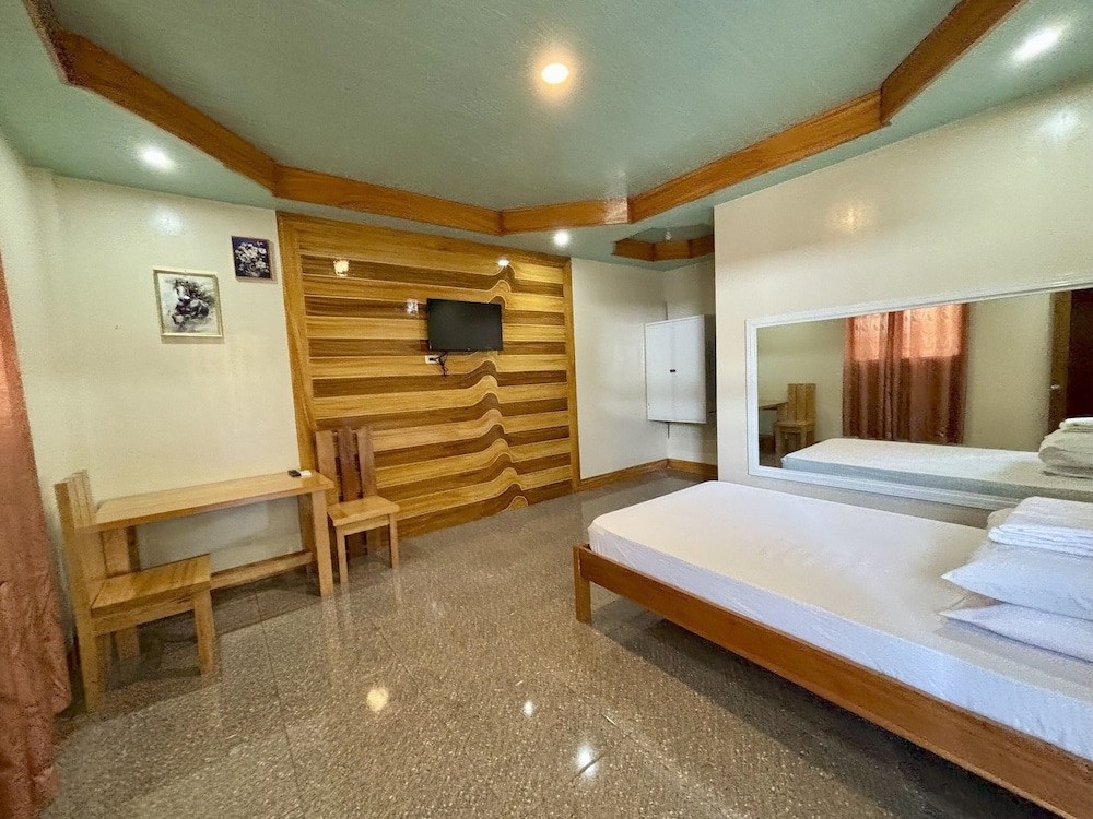 Alwin's Place Inn
