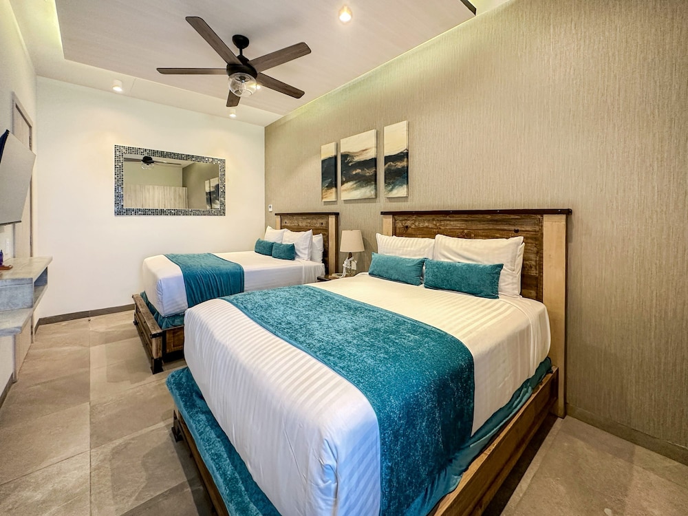 Beachtop Haven 2BR Condo at Iconic Sandy Beach