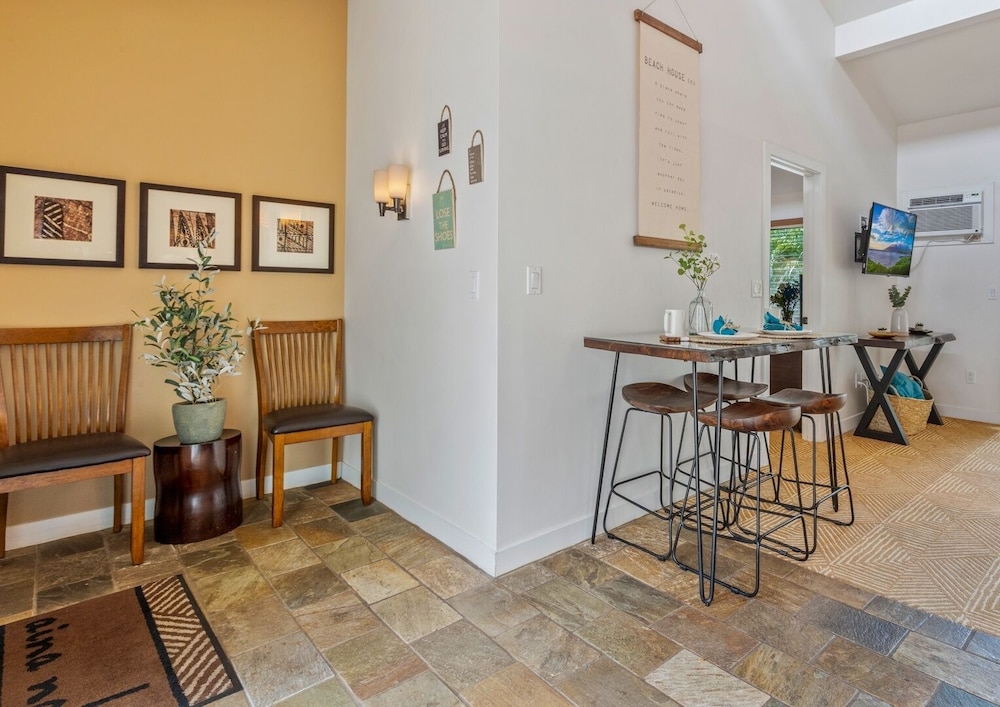 Aina-Nalu C204 - Image 4