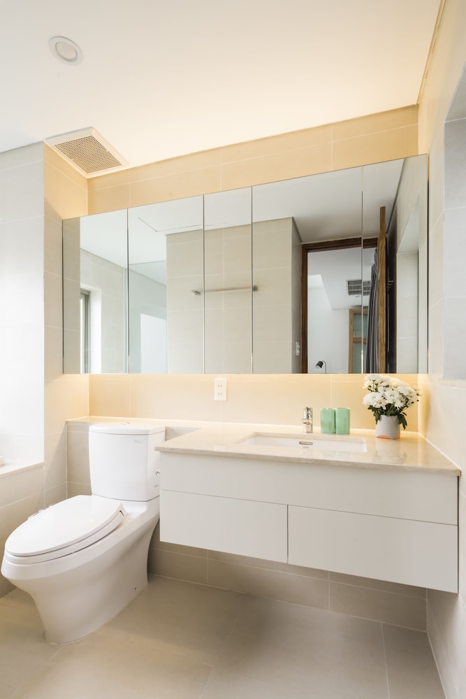 The Tropical Residence Serviced Homestay