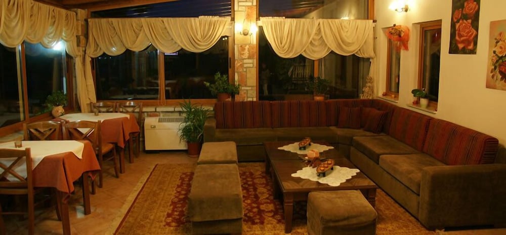 Orama Hotel