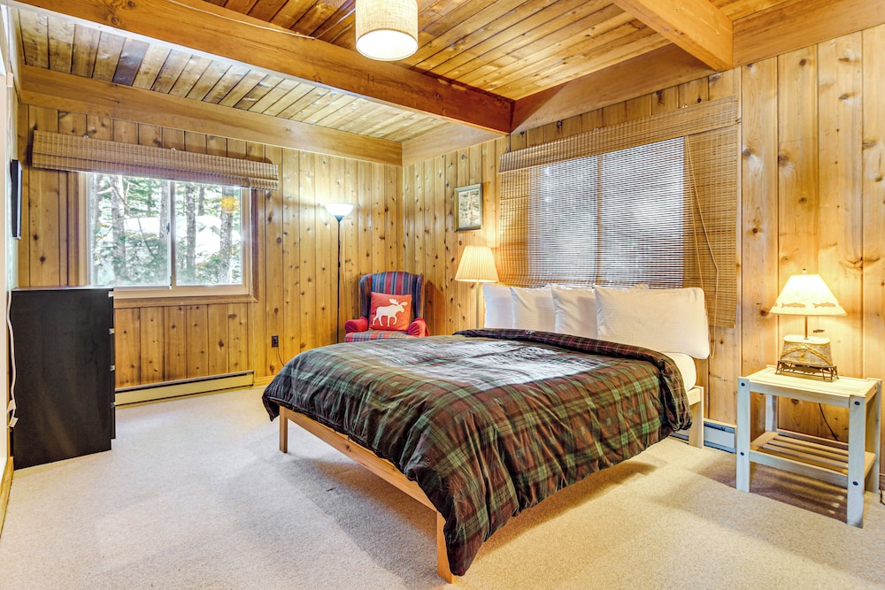 Million-dollar View: Waterfront Cabin in Bridgton!