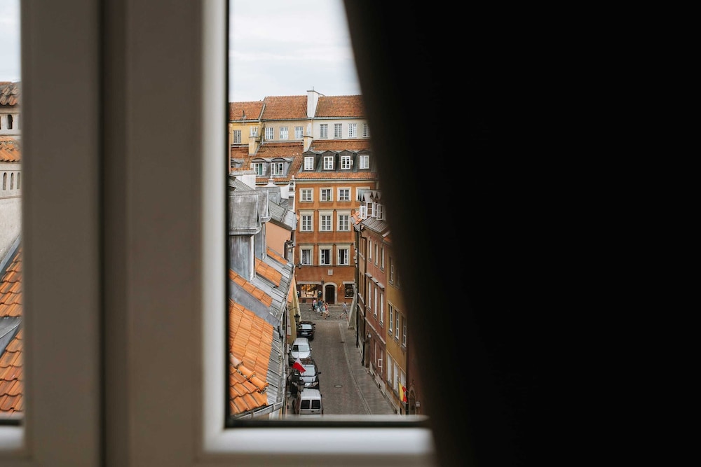 Old Town Market Place Penthouse view 4