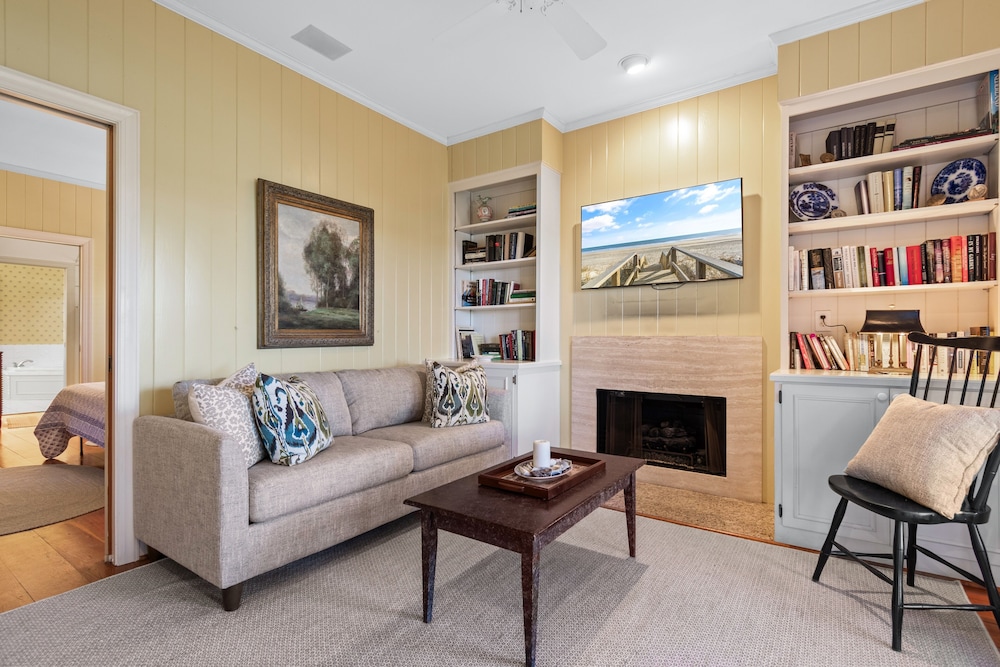 Lachicotte Vacation Rentals