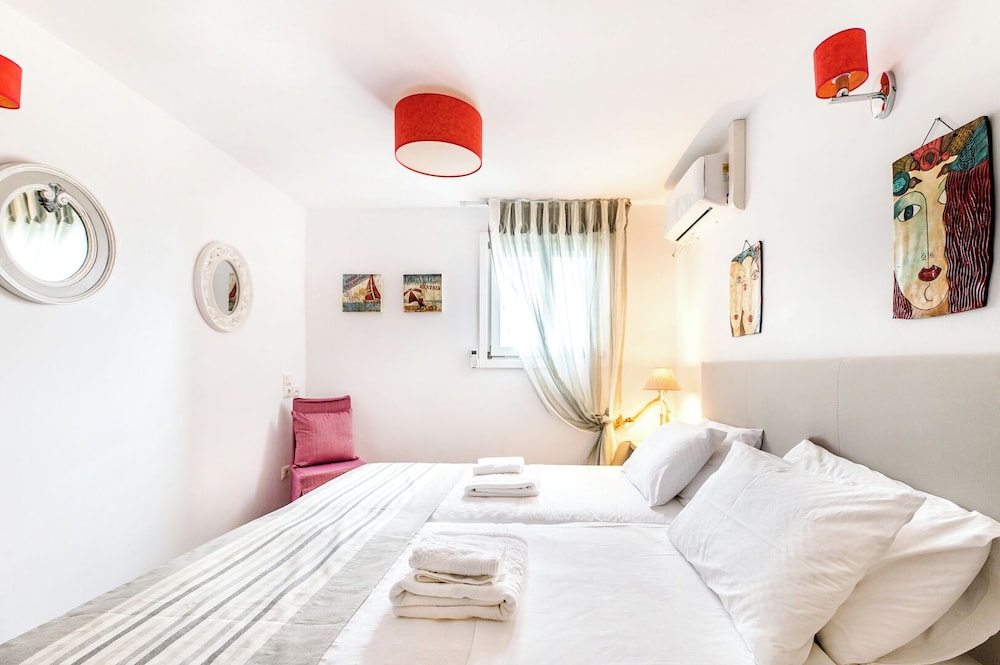 Ifigeneia Luxury Villas