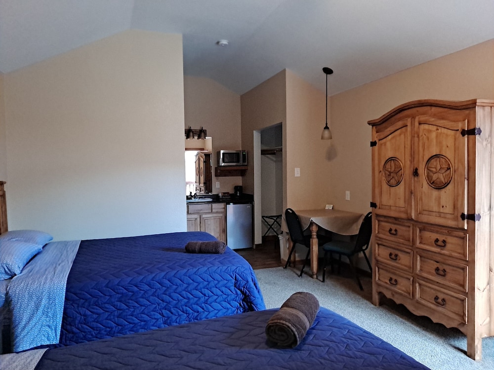 Texas Star Lodges