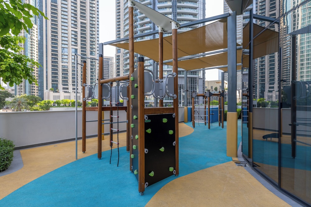 Maison Privee Sky-High Elegance w/ Unrivaled Burj Khalifa Views