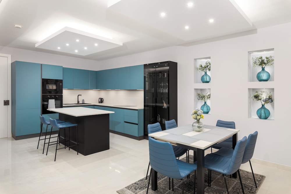Stylish Cosy 2BR APT near Tigne Point
