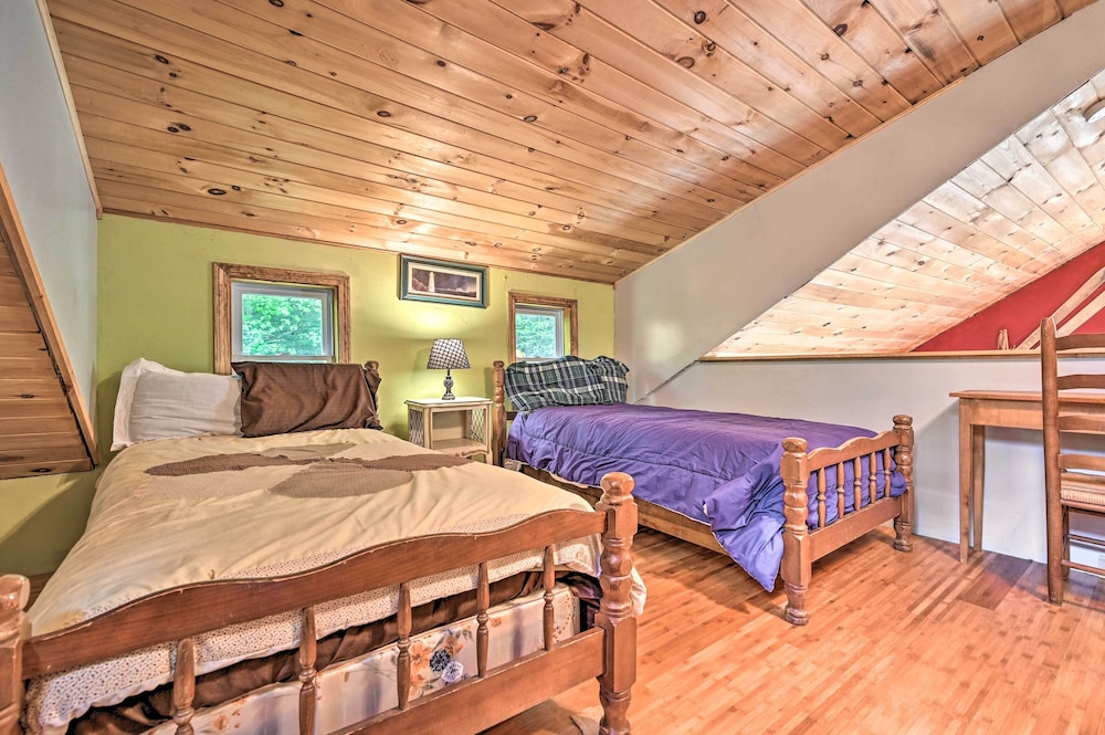 Cabin in the Untouched Woods - 3 Miles to Ski view 2