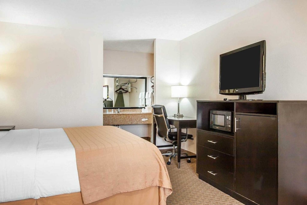 Quality Inn Savannah South