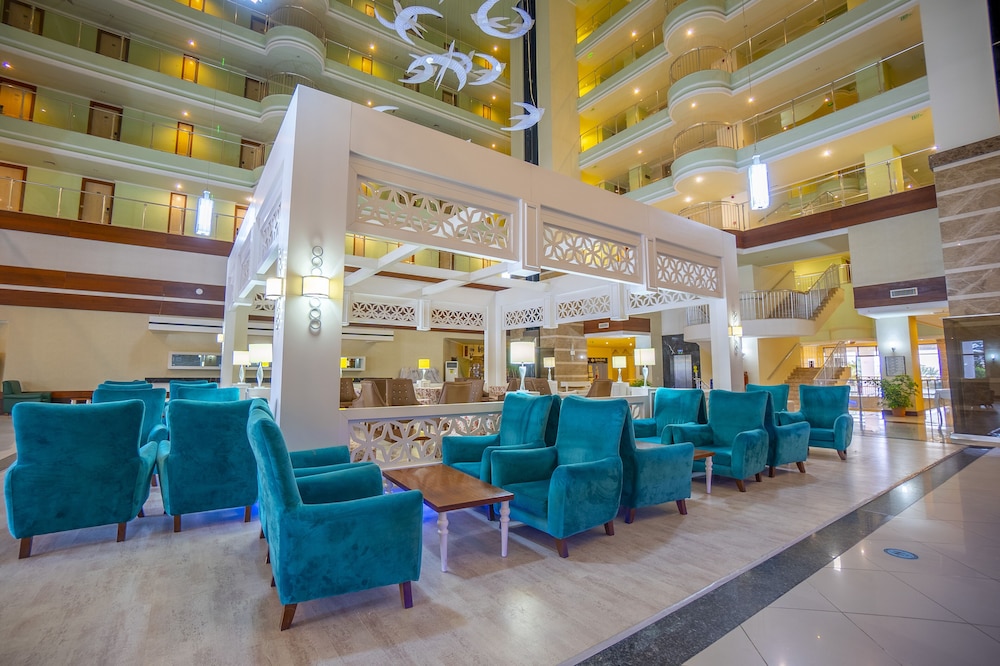 Calido Sol Hotel