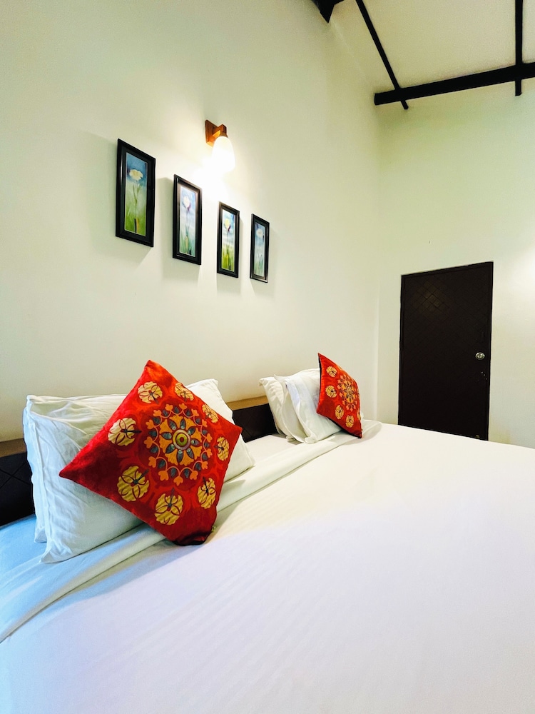 The Hideaway Hosur