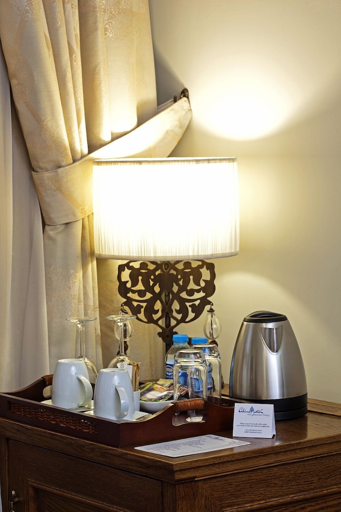 Celine Otel - Image 18