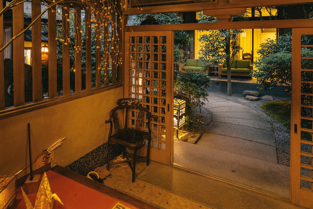 Kyoto Nanzenji Garden Ryokan Yachiyo Established in 1915 - Image 2