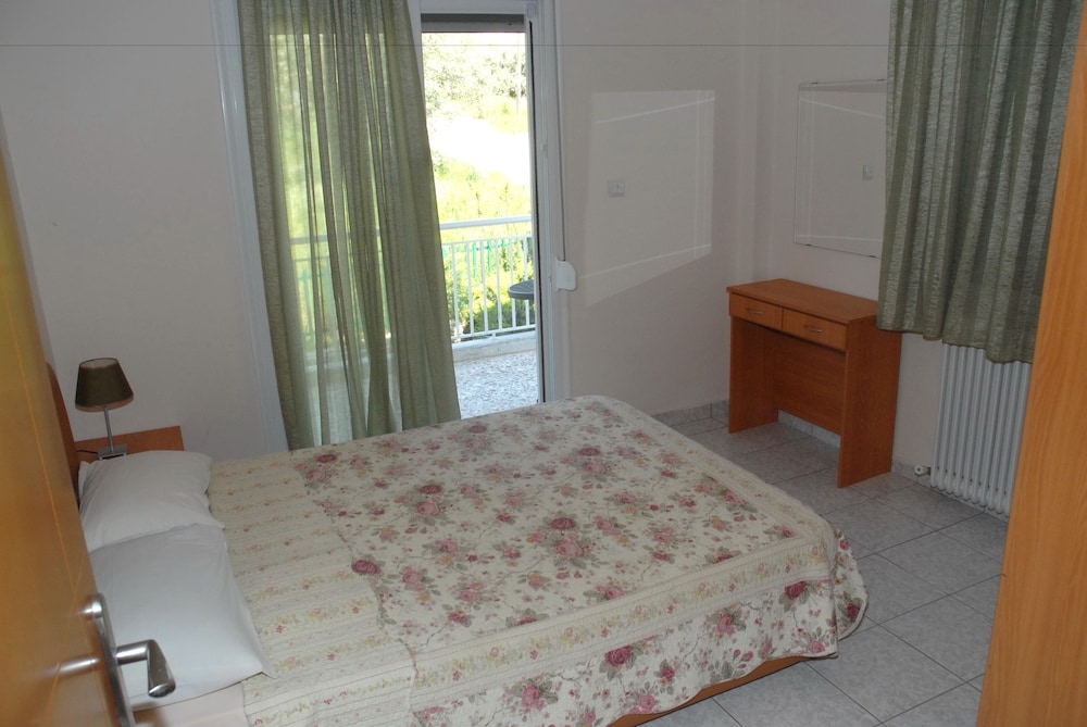 Anestis Apartments photo 5