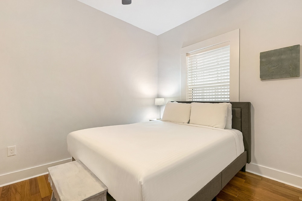 Spacious 5 Bedroom Near Magazine St & Uptown - Image 4