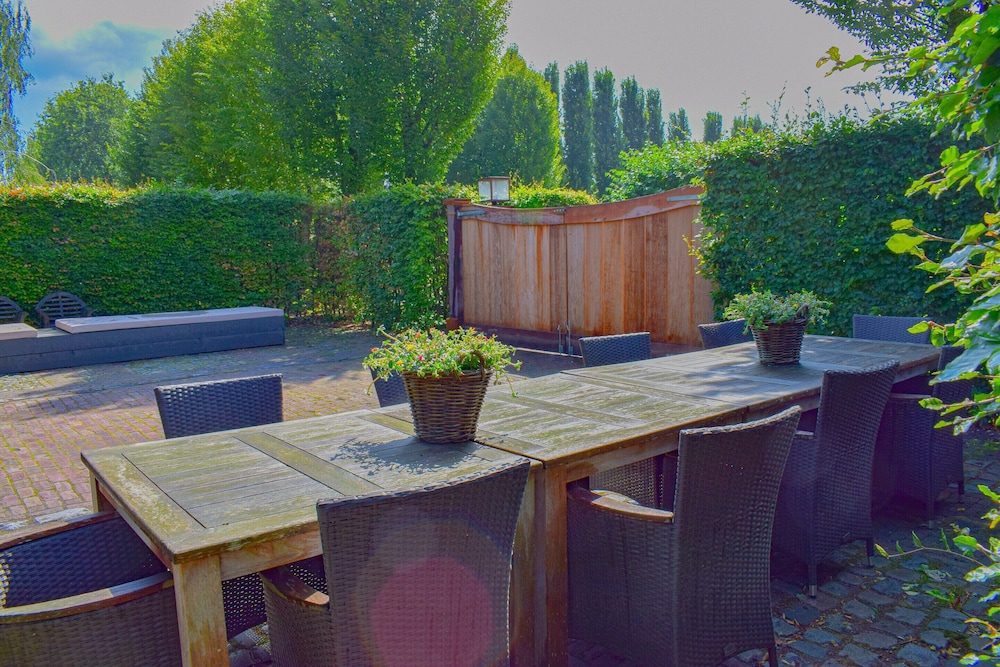 Posh Holiday Home in Alphen with Hot Tub view 4