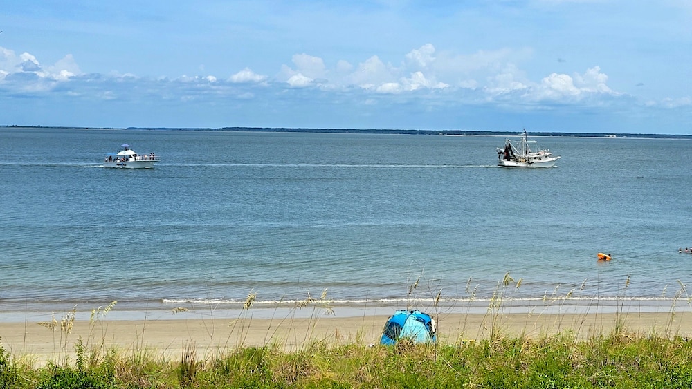 Bay View Villas 2 by Tybee Vacation Rentals