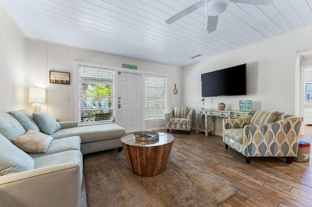 Bianco Sands by Beachside Management - Property Image 19