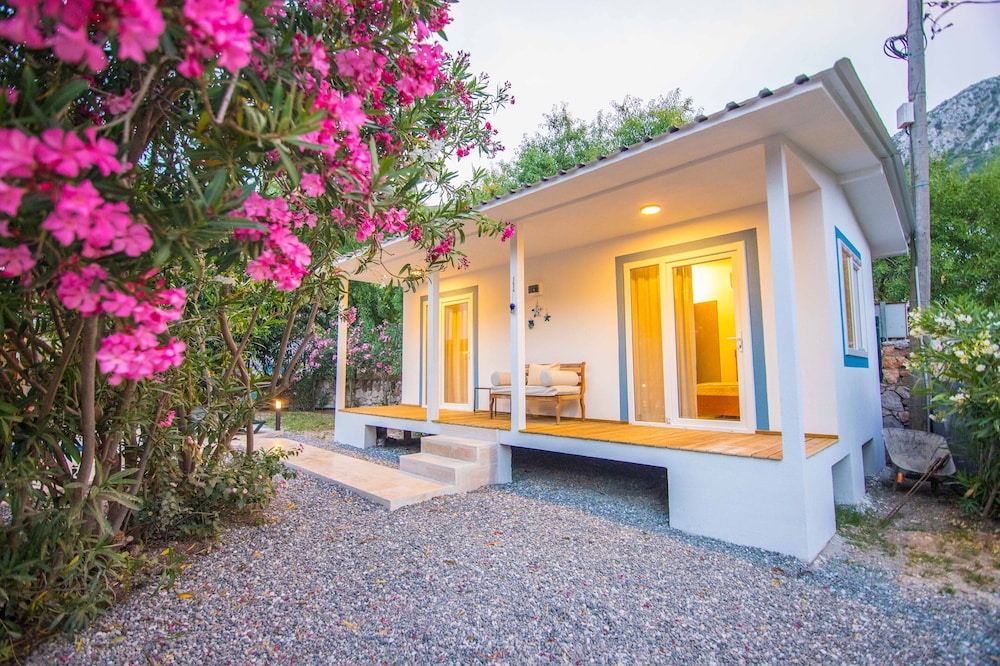 Damla Villa Sogut Holiday Rentals view 5