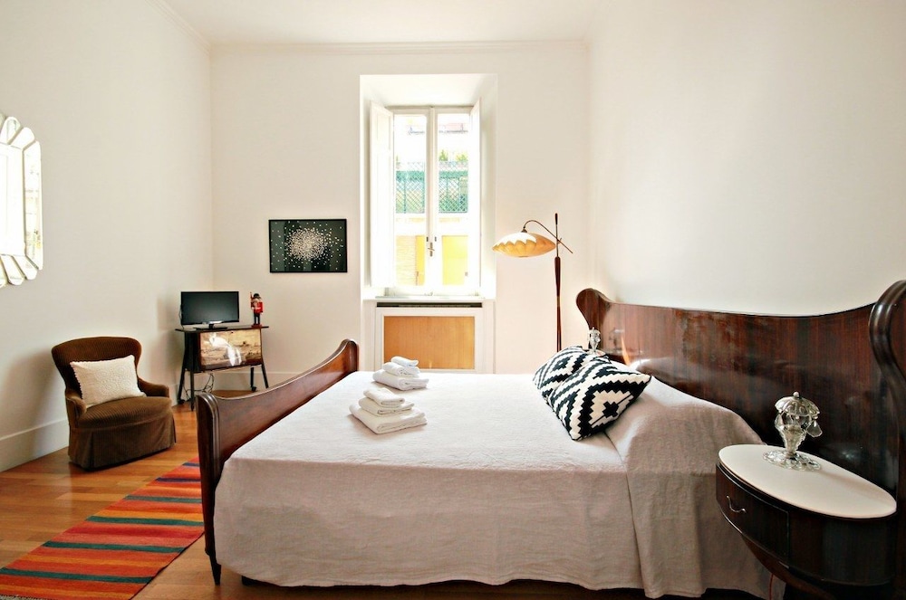 Wonder Privacy & Charm