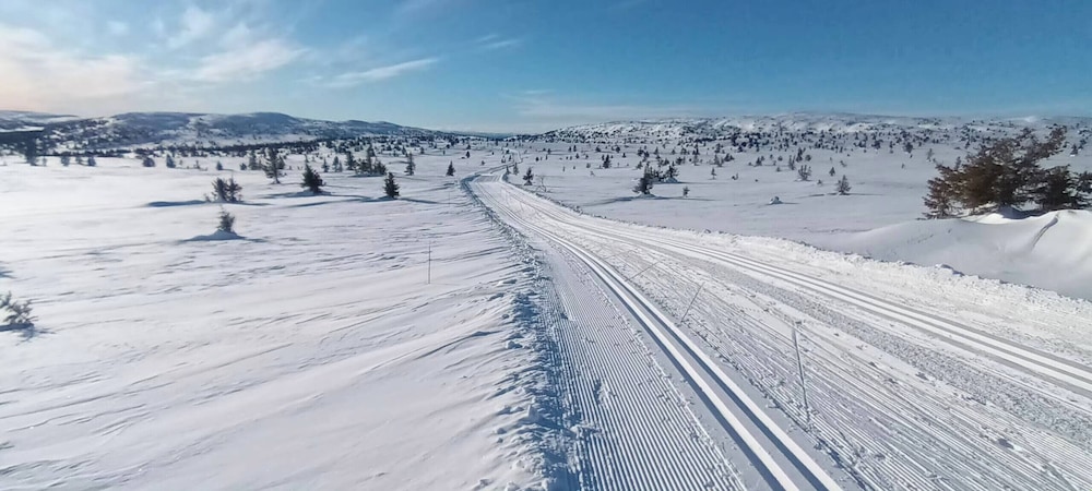 Views, Cross-country Skiing, Sauna, tub