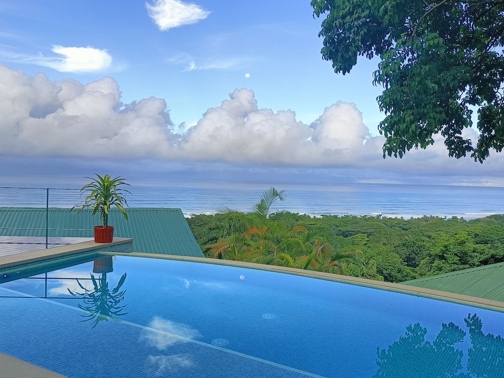 Vista Naranja Ocean View House