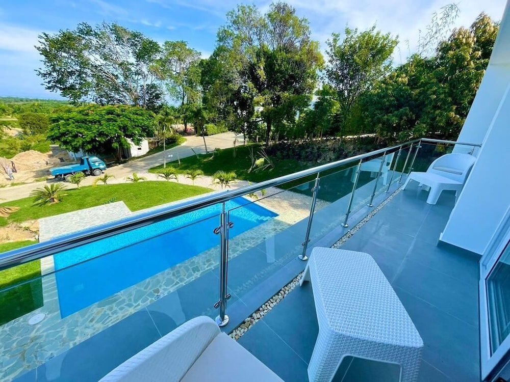 Villas Agua Dulce