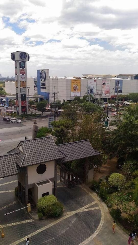 The Redwoods SM Fairview with Balcony Quezon City,Metro Manila Philippines view 4