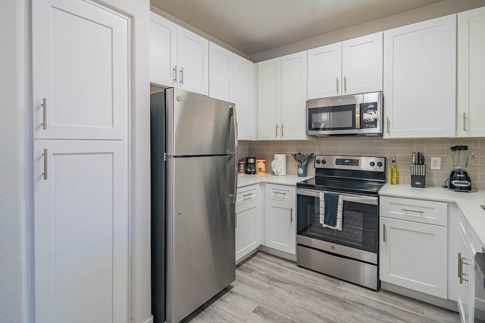 ROVE LIVING/KB - Zone