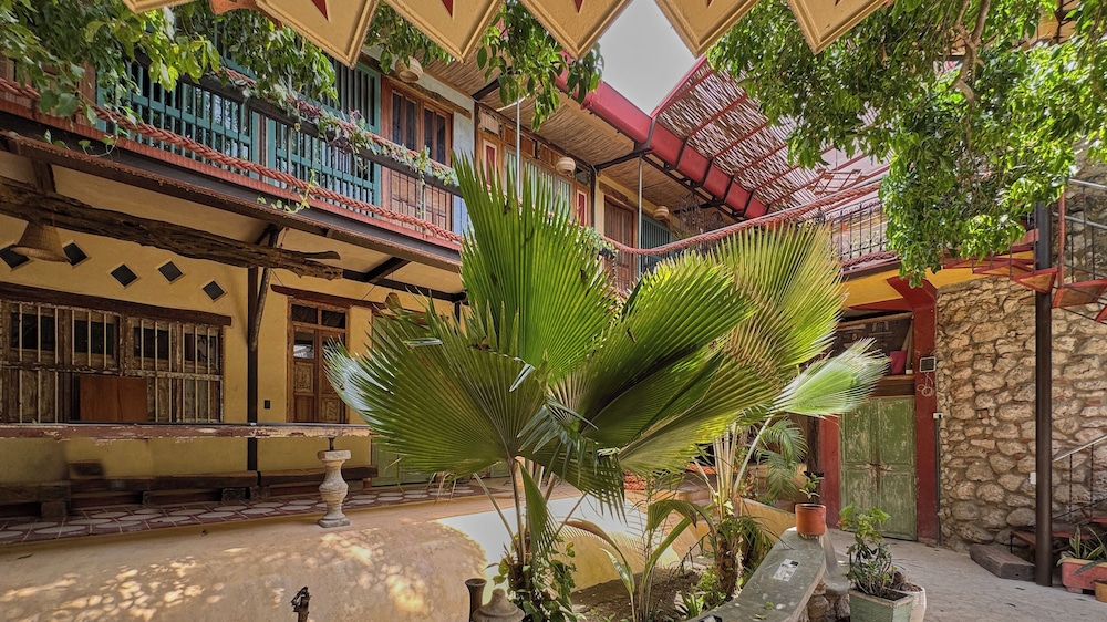 Casa del Tunel Hotel Lodge