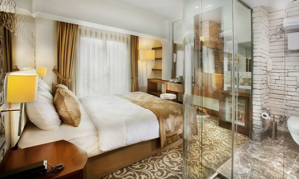 Pera Center Otel - Image 12