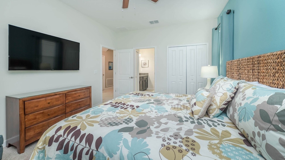 Championsgate Resort 6 Bedroom Private Pool Home 6 Home